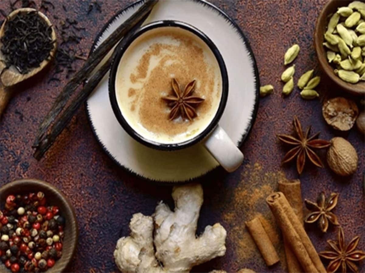 चाहे इलायची की चाय हो या अदरक की, दोनों के गुण अलग-अलग होते हैं, जानिए किस समस्या के लिए कौन सी मसाला चाय पीनी चाहिए चाहे इलायची की चाय हो या अदरक की, दोनों के गुण अलग-अलग होते हैं, जानिए किस समस्या के लिए कौन सी मसाला चाय पीनी चाहिए