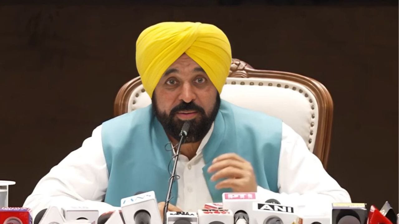 Punjab News: ED की छापेमारी डराने-धमकाने की कोशिश… भगवंत मान का बड़ा हमला