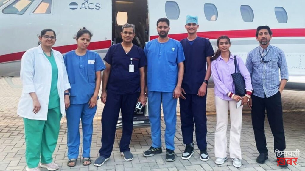 साहस को सलाम… सेना के अधिकारी की पत्नी ने दिया जीवनदान, 14 साल के लड़के को मिली नई जिंदगी